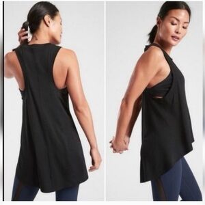 Athleta Essence Relaxed High Low Tank Black Size Medium